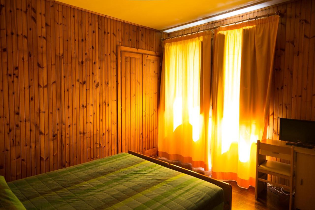 Albergo Centrale Scanno Exterior foto
